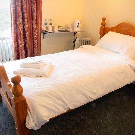 Isallt Guesthouse 블레노페스티니오그 외부 사진