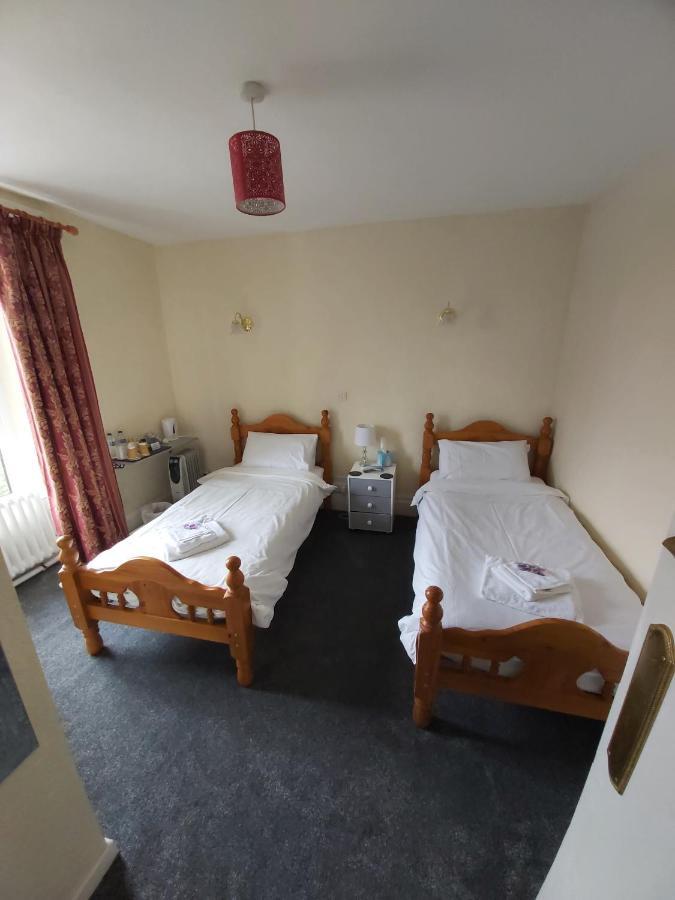 Isallt Guesthouse 블레노페스티니오그 외부 사진
