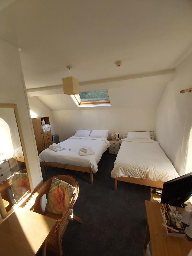 Isallt Guesthouse 블레노페스티니오그 외부 사진