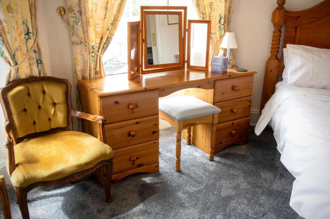 Isallt Guesthouse 블레노페스티니오그 외부 사진