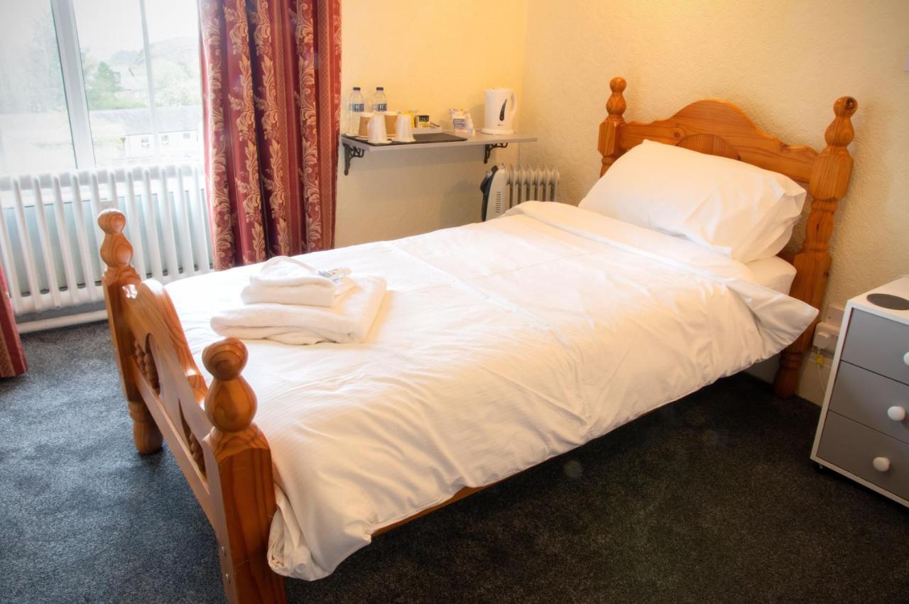 Isallt Guesthouse 블레노페스티니오그 외부 사진