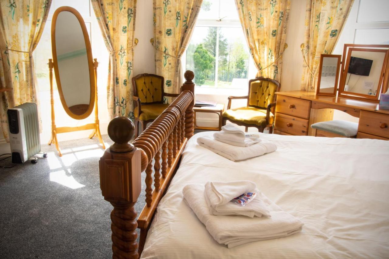 Isallt Guesthouse 블레노페스티니오그 외부 사진