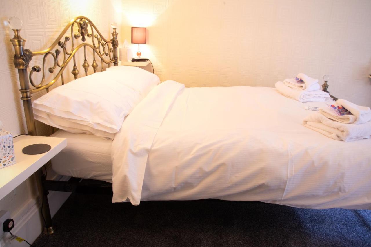 Isallt Guesthouse 블레노페스티니오그 외부 사진