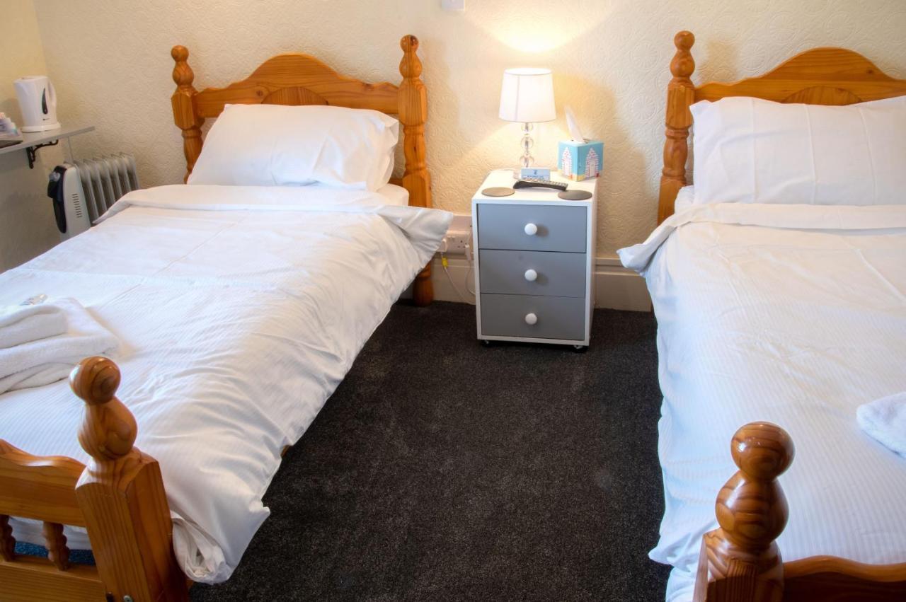 Isallt Guesthouse 블레노페스티니오그 외부 사진